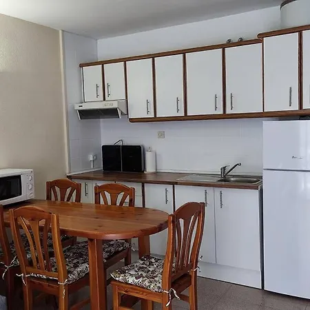 Apartamento A 2 Min De La Playa Con Piscina